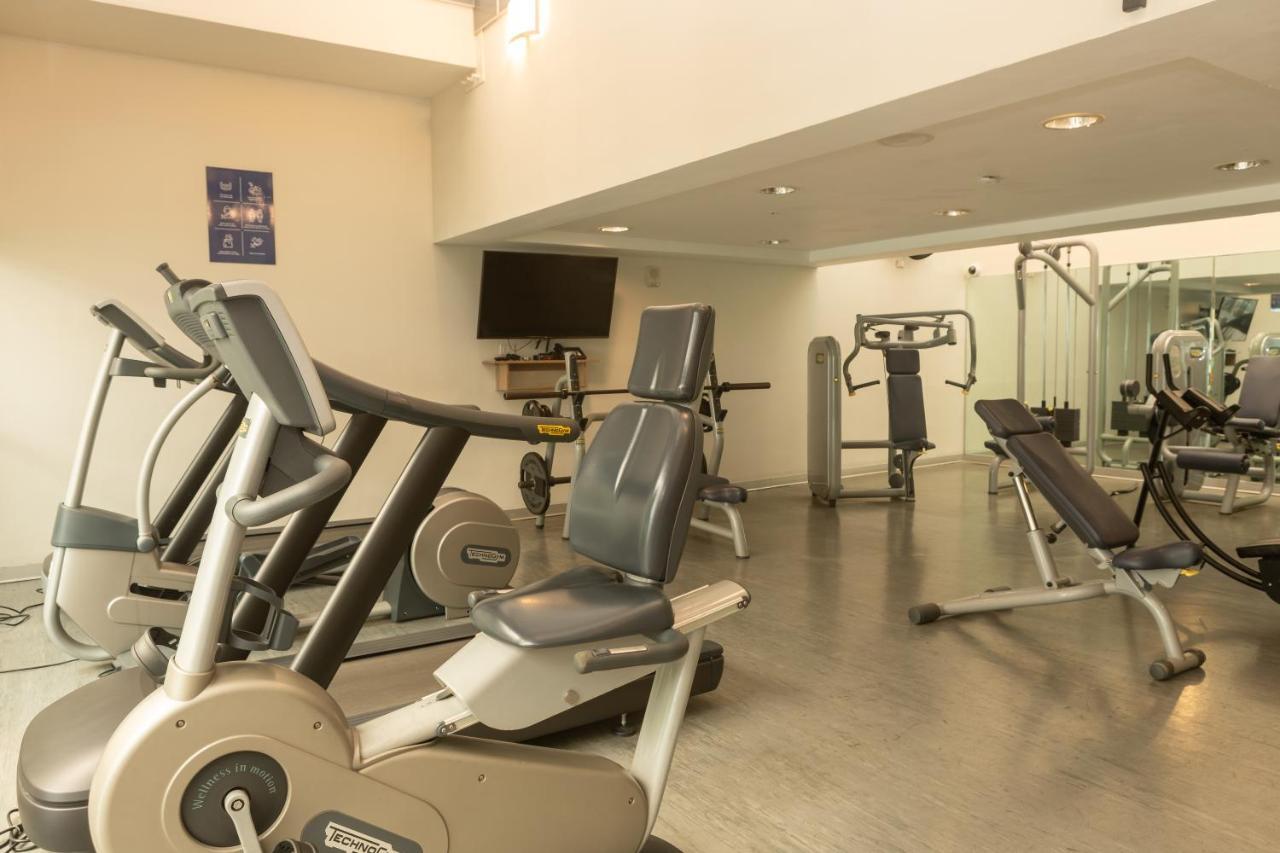 Casa Andina Premium Miraflores ليما المظهر الخارجي الصورة The gym at the hotel