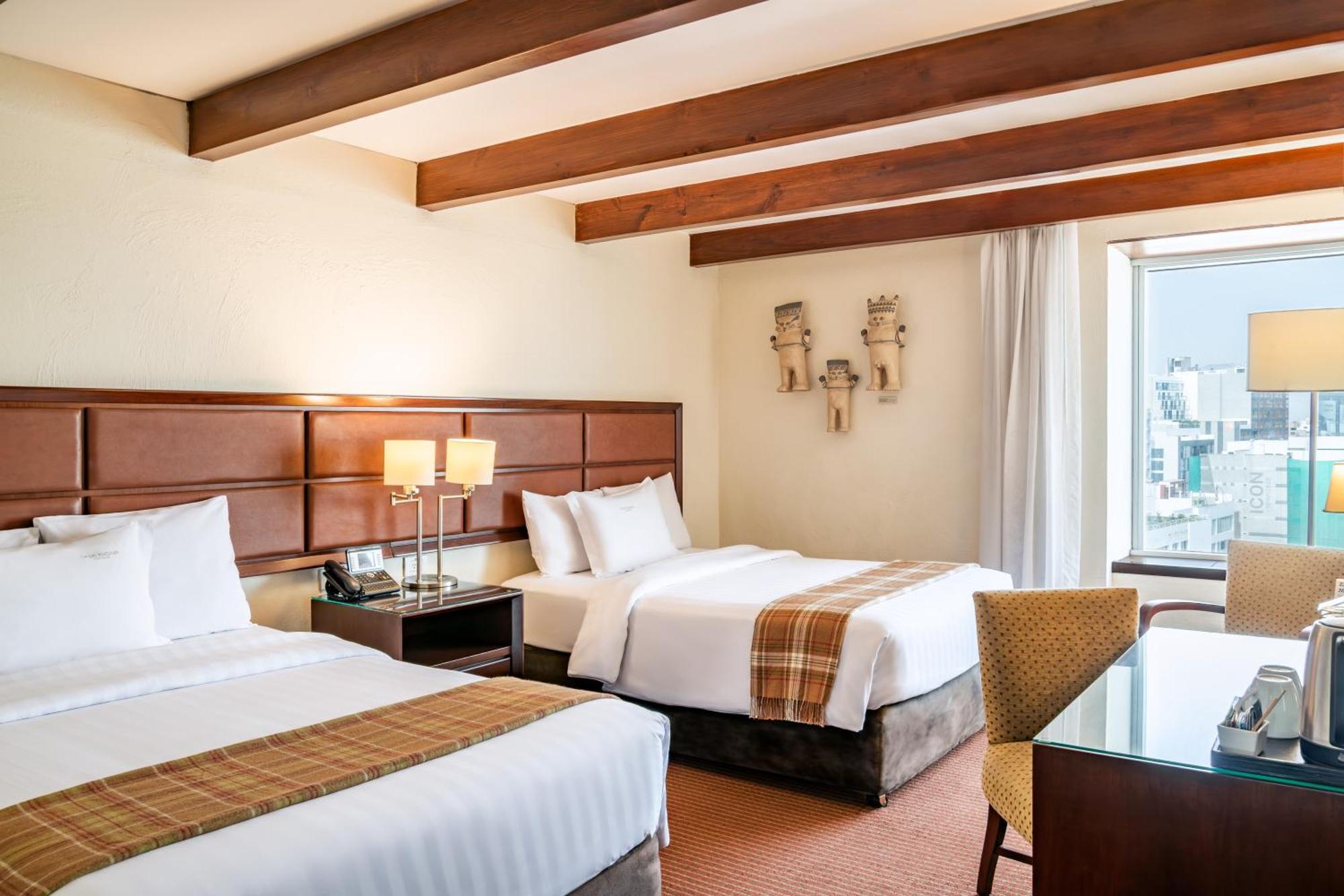 Casa Andina Premium Miraflores ليما المظهر الخارجي الصورة A room at the hotel