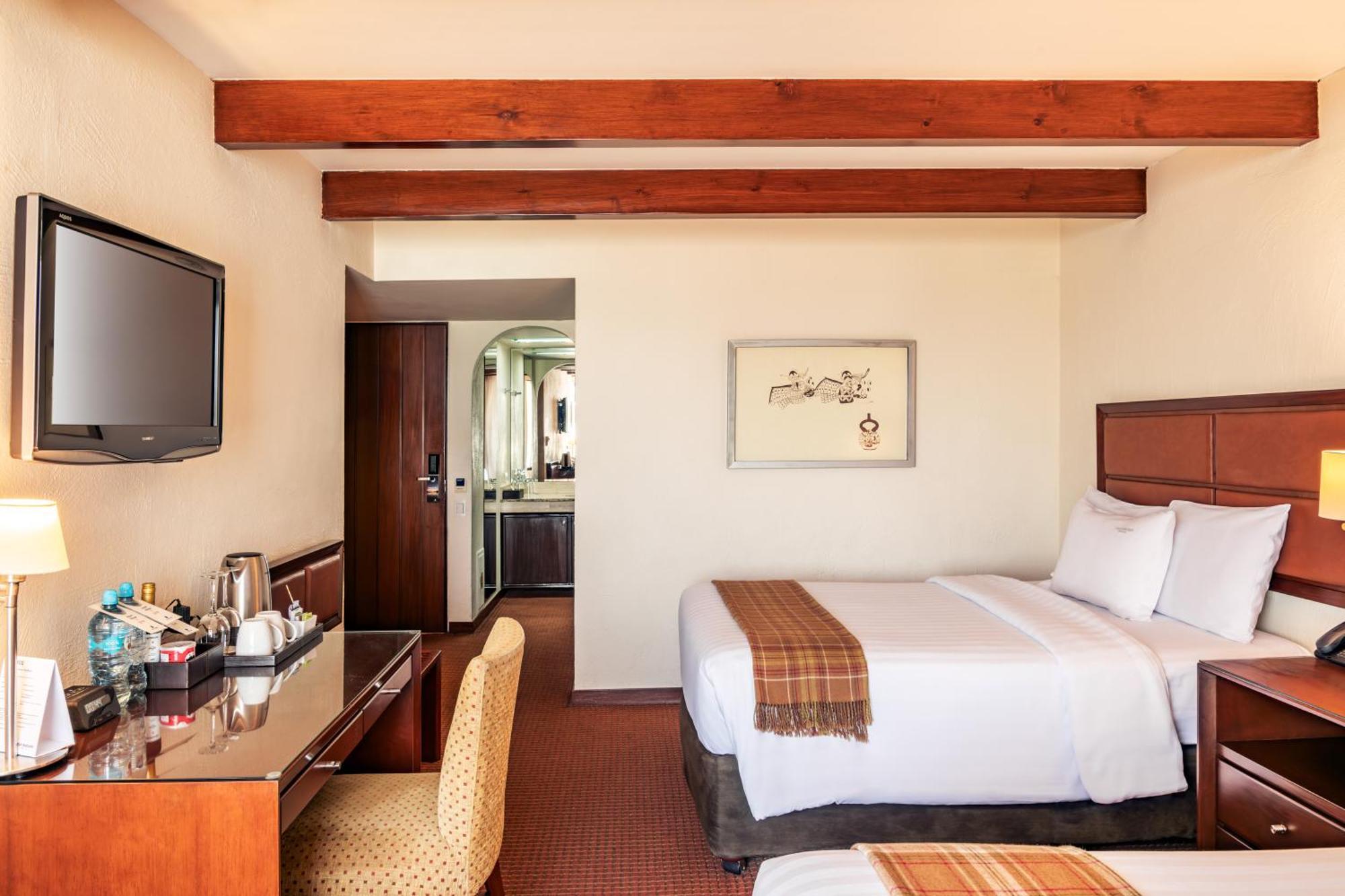 Casa Andina Premium Miraflores ليما المظهر الخارجي الصورة A room at the hotel