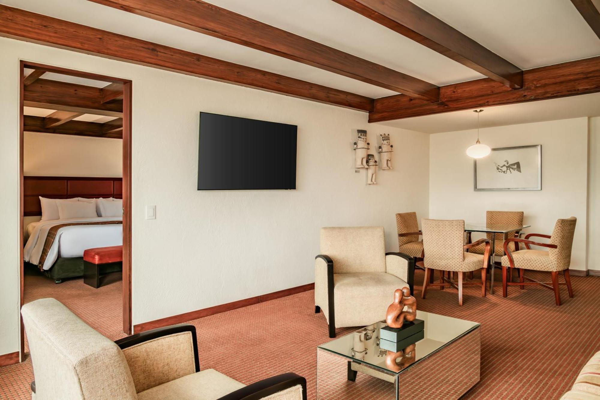 Casa Andina Premium Miraflores ليما المظهر الخارجي الصورة Suite at the hotel